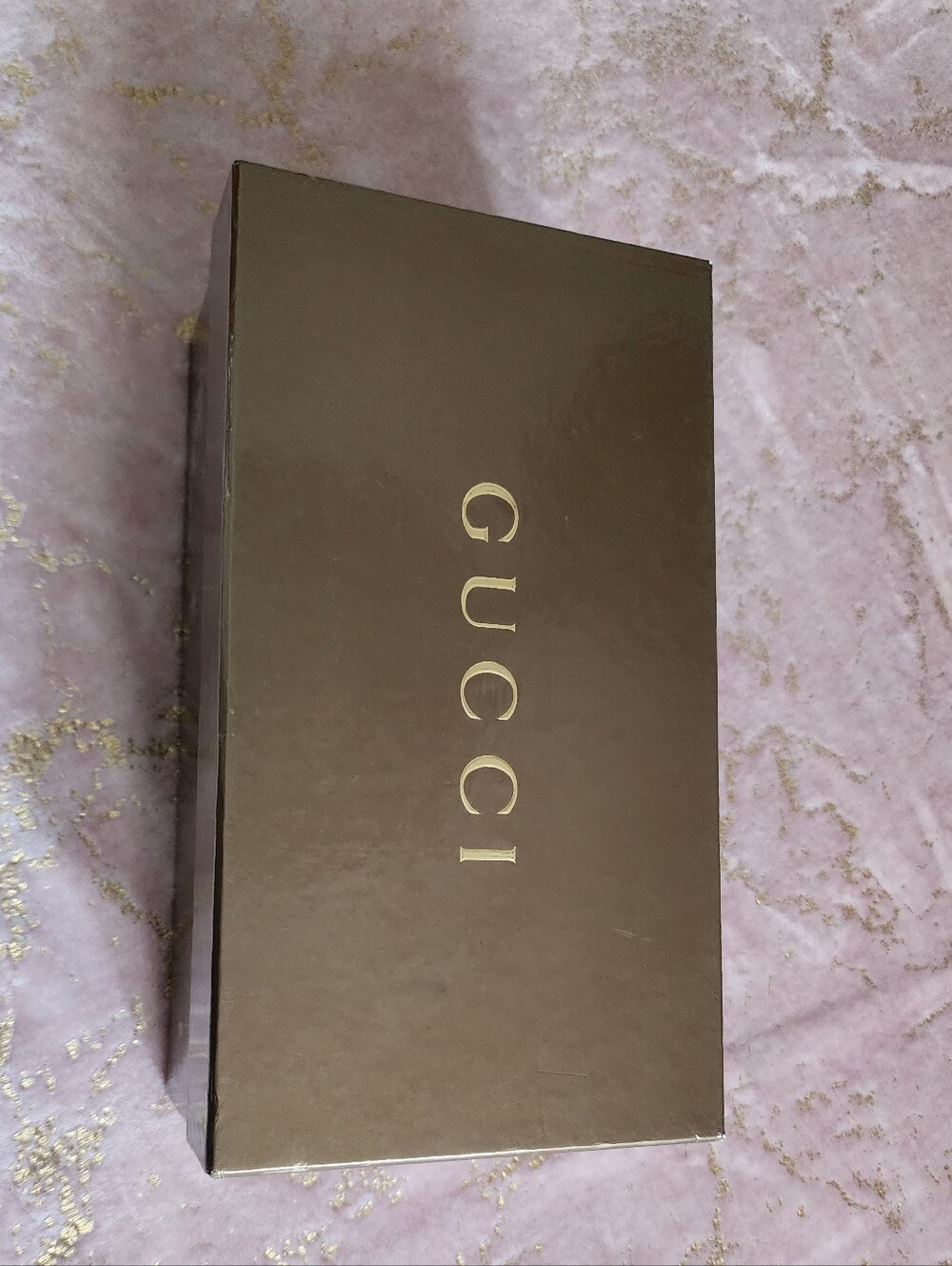GUCCI | Black Accent Suede Pumps - Picture 11 of 16